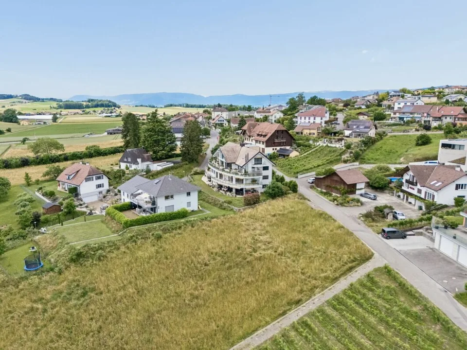 4.5-Zimmer-Terrassenwohnung mit See- und Bergsicht – Foto 11 von 13