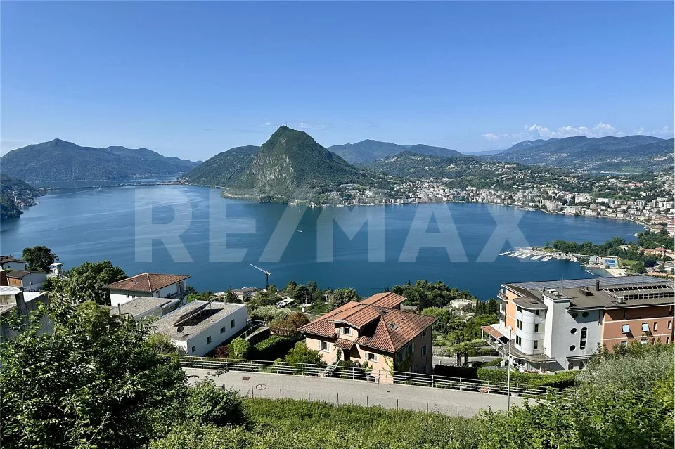 Rara Opportunità ad Aldesago  Terreno Edificabile con Vista Mozzafiato sul Golfo di Lugano