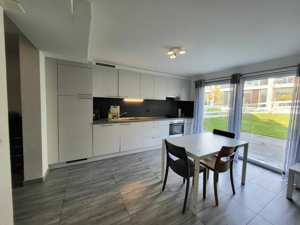 Wohnung (2,5 Zimmer + Büro) zwei Schritte vom Stadtzentrum von Romont