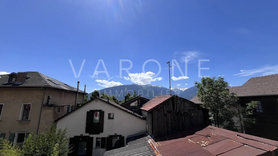 Maison villageoise de 5 pièces avec grange transformable – photo 22 sur 29