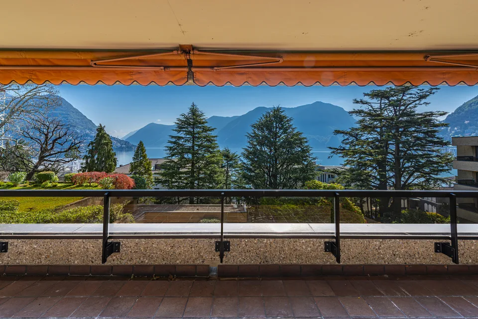Residenza Villa Loreto | Ampio appartamento con vista sul lago – photo 13 sur 13