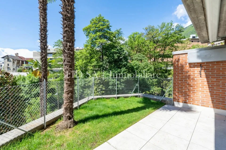 MINUSIO - Moderno appartamento duplex con vista nel verde
