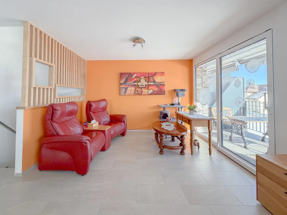 Einfamilienhaus mit 5.5 Zimmern, Veranda, Garage und Carport – Foto 9 von 13