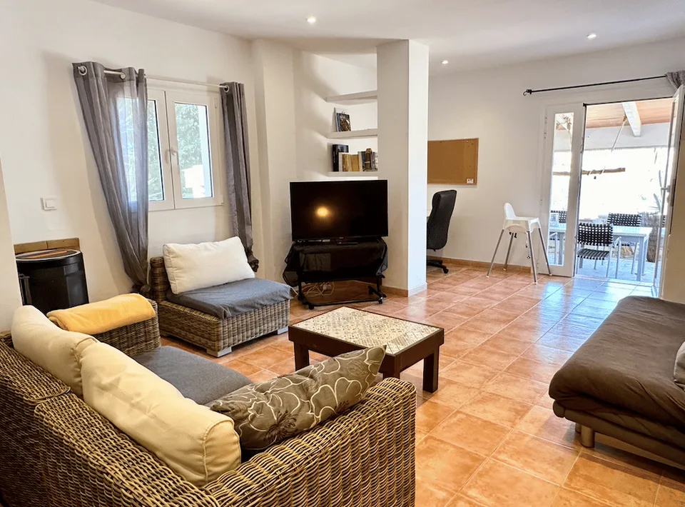 Proprietà fantastica con piscina e licenza di locatore per 8 persone! – foto 13 di 30