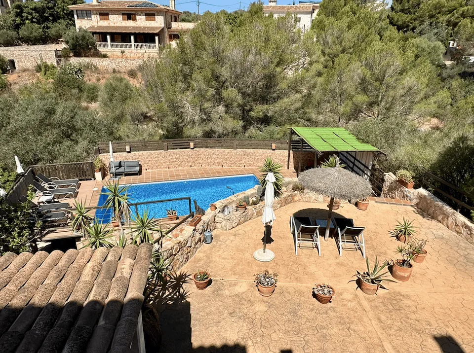 Proprietà fantastica con piscina e licenza di locatore per 8 persone! – foto 15 di 30
