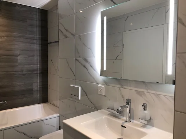 SPECIAL INVESTISSEUR - MAGNIFIQUE APPARTEMENT DE 4.5 PCS AU 1ER ETAGE