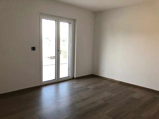 SPECIAL INVESTISSEUR - MAGNIFIQUE APPARTEMENT DE 4.5 PCS AU 1ER ETAGE