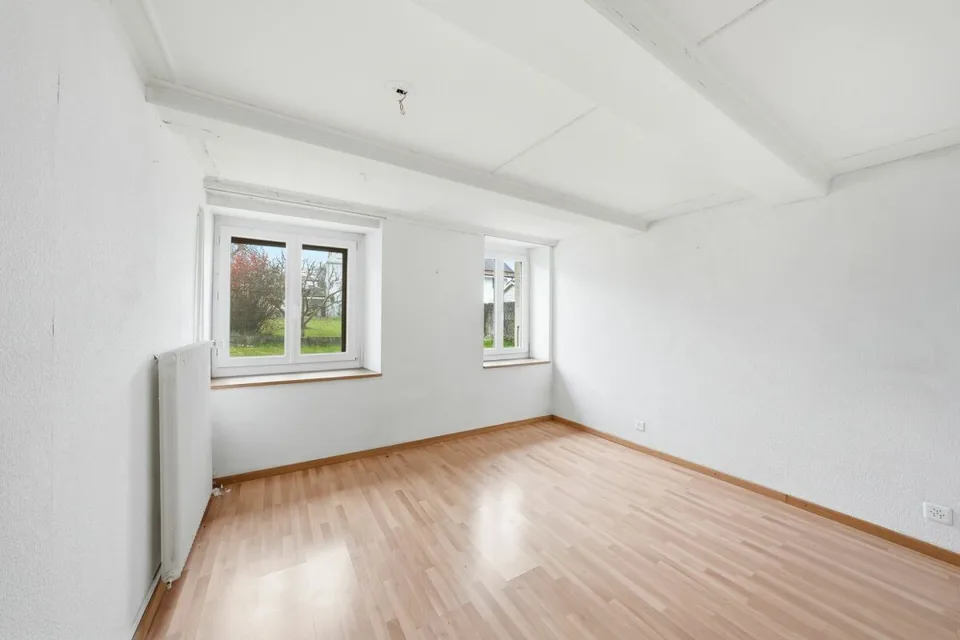 Altes Dorfhaus mit großem Potenzial