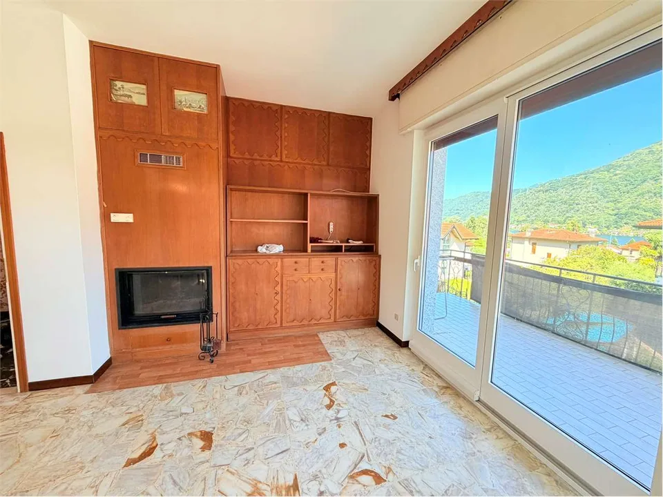 Curata villa in una posizione tranquilla e soleggiata, vicina al paese – foto 6 di 13