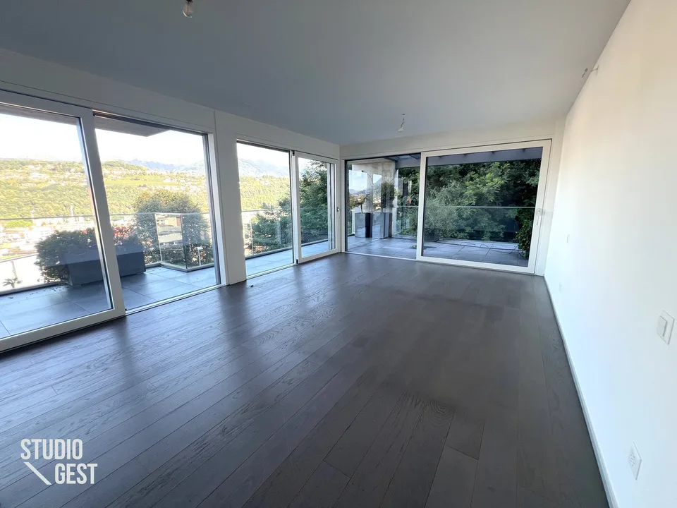Attico di prestigio con accesso privato – foto 14 di 25
