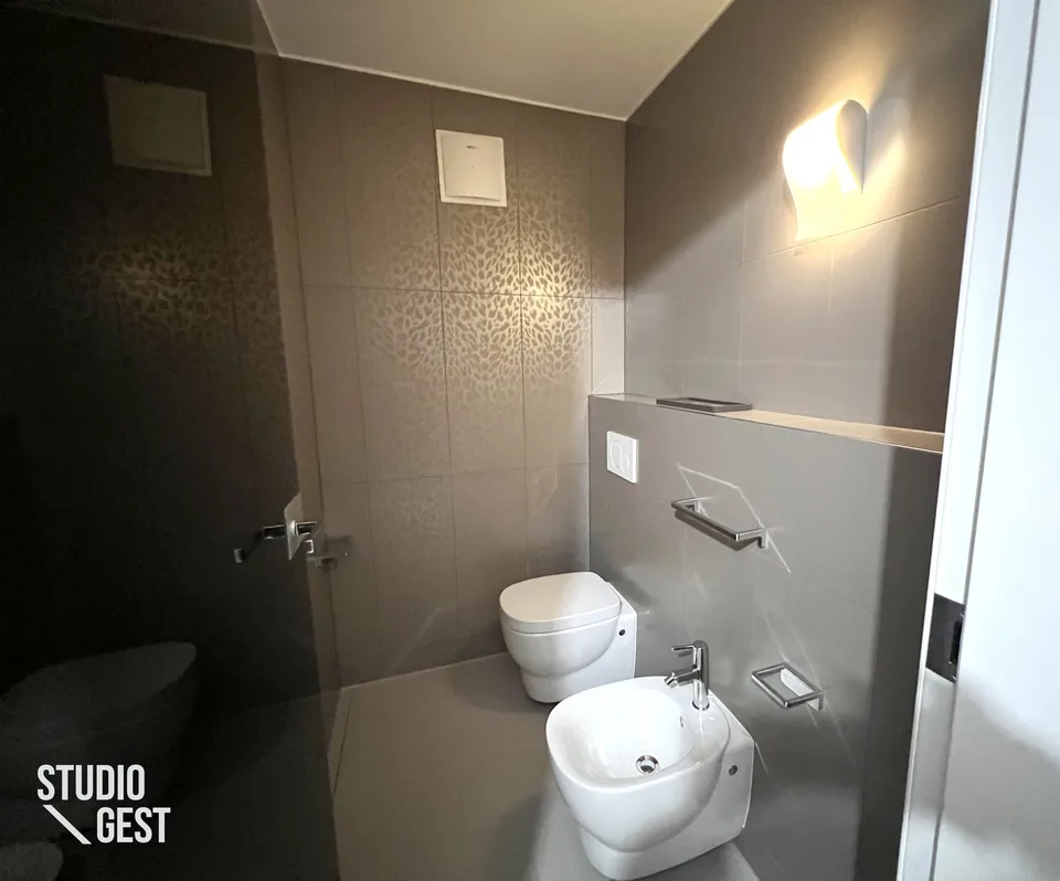 Attico di prestigio con accesso privato – foto 22 di 25