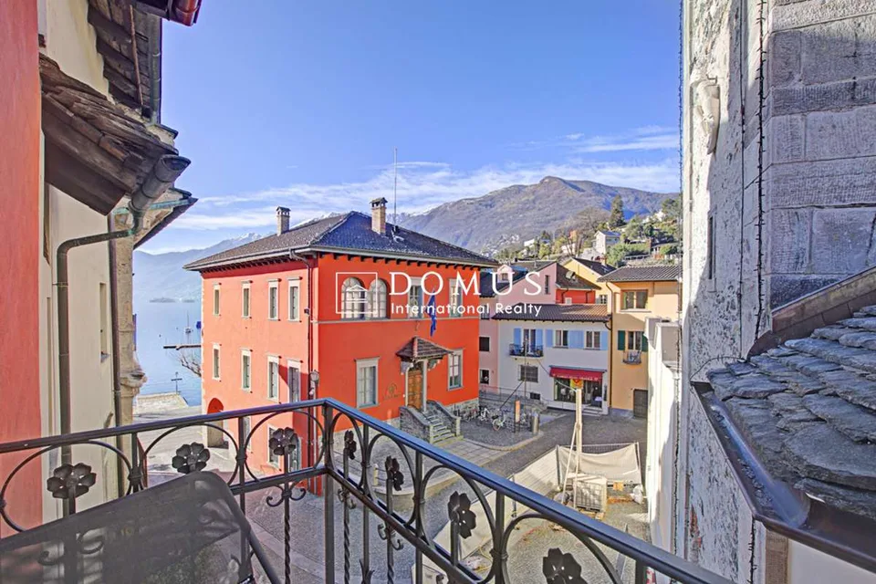 Palazzo storico rinnovato in centro