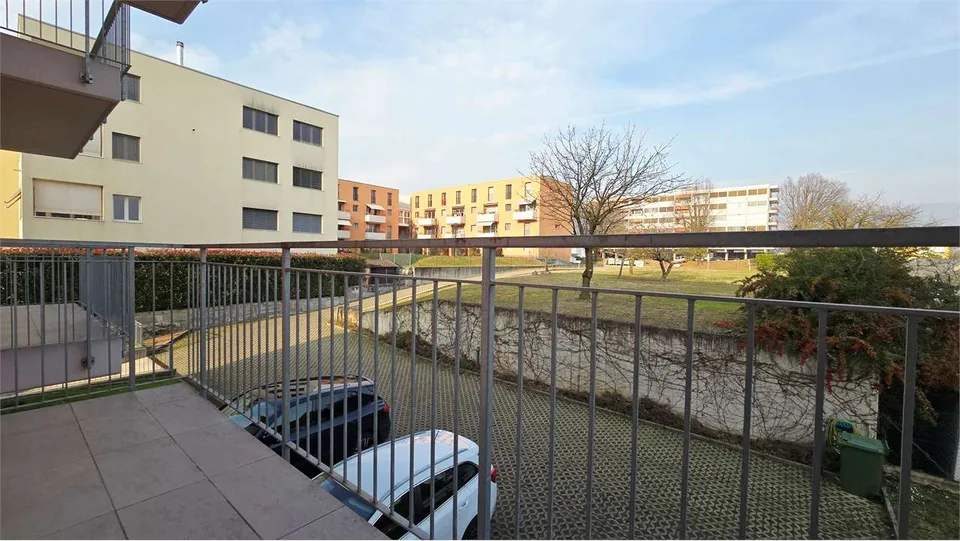 Geräumige 4.5-Zimmer-Wohnung in ruhiger und grüner Lage – Foto 12 von 13