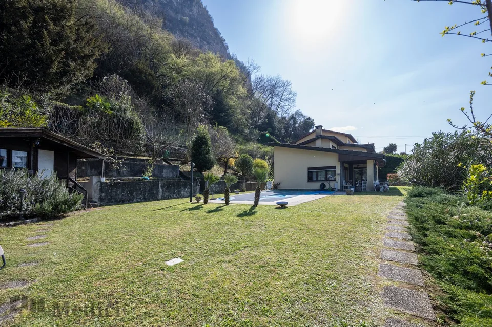 Villa with pool and large garden with great potential and expansion possibility – photo 7 of 14