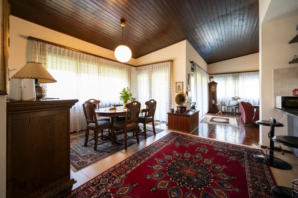 Villa with pool and large garden with great potential and expansion possibility – photo 12 of 14