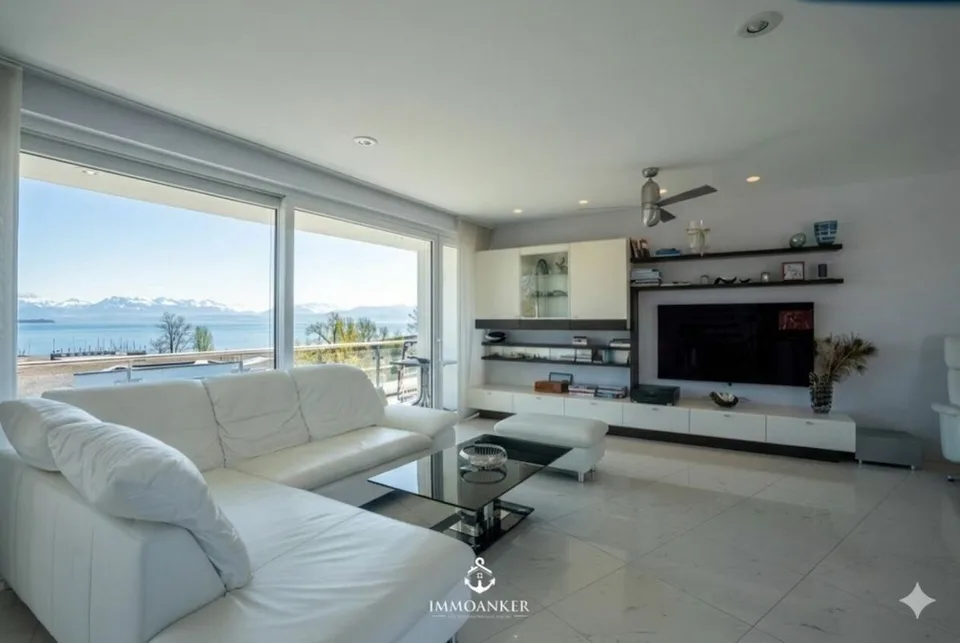 Luxury above Lake Constance - Penthouse with panoramic view and rooftop terrace of the extra class