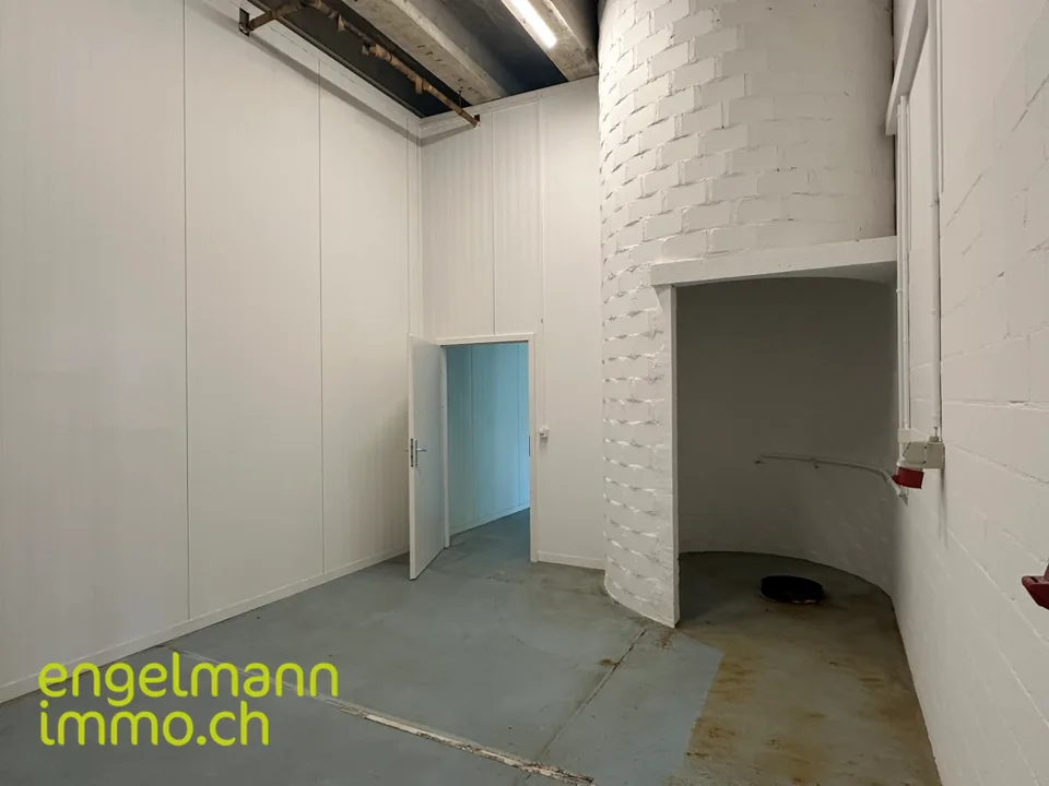 Gewerbefläche / Surface commerciale – Foto 10 von 17