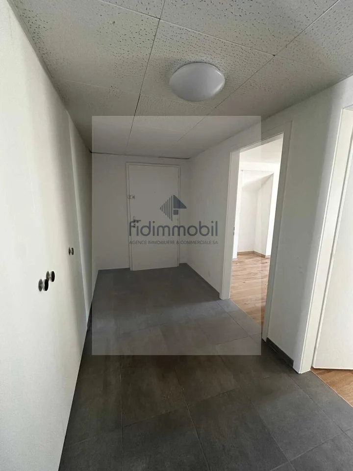 Wohnung komplett renoviert in ruhiger Nachbarschaft