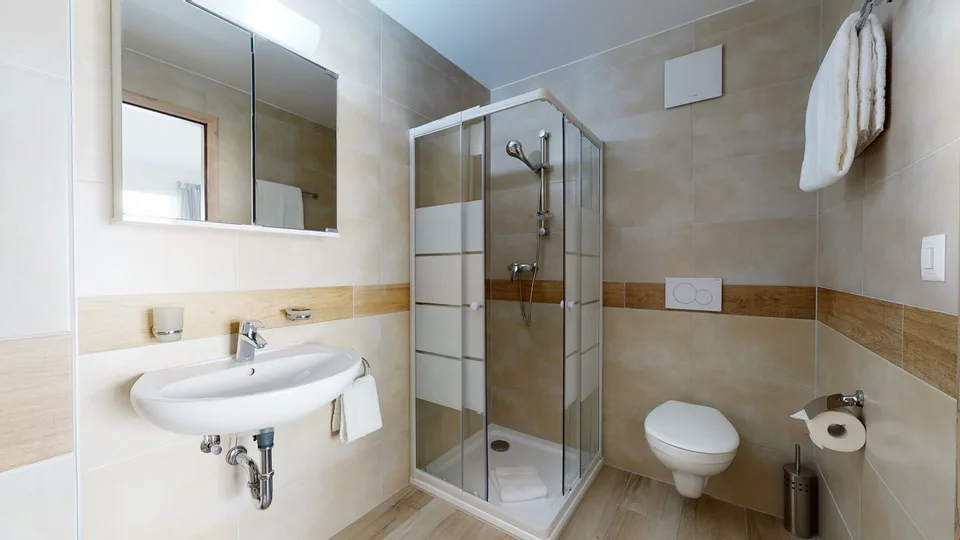 Studio moderne entièrement meublé à Aigle – photo 9 sur 12