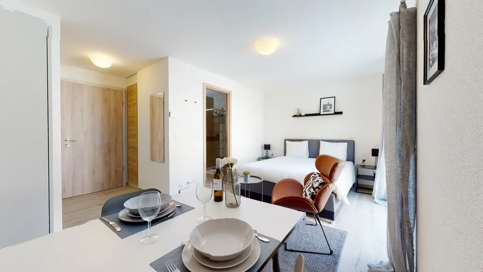 Studio moderno completamente arredato ad Aigle