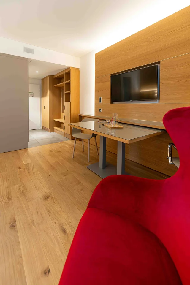 NEU - Studio mit Hotelservices (31 m2) - ab CHF 70.-/Nacht