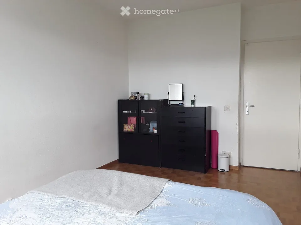 Room for rent /Chambre à louer