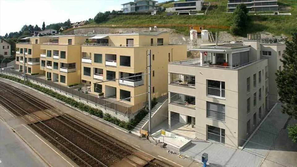 Gewerbefläche im Edelrohbau - direkt an der Zughaltestelle Niederteufen (110?m²)