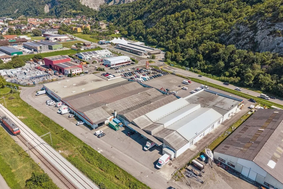 Atelier di 582 m2 al pianterreno - Parcheggi multipli - Altezza 4,5 – foto 6 di 6