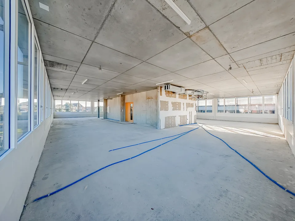Espaces commerciaux neufs à louer - 50% de loyer pendant 1an!