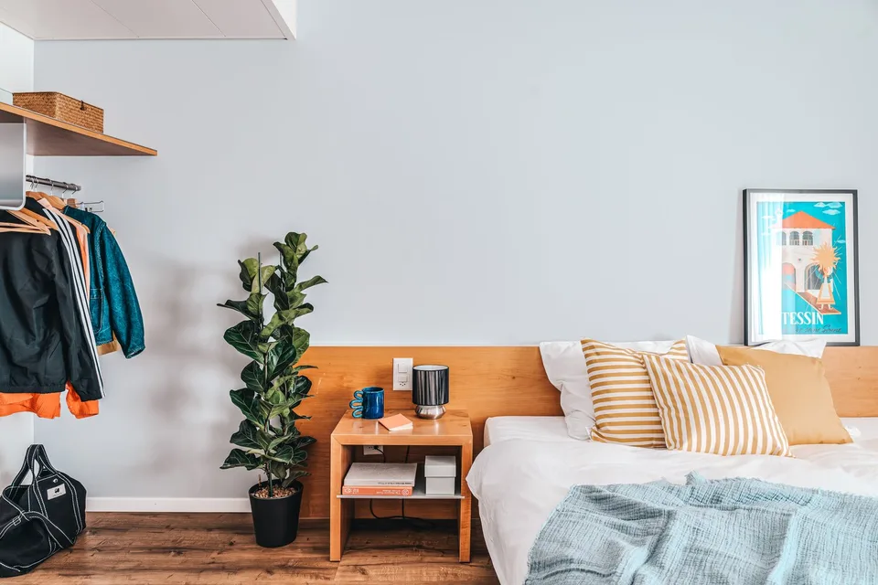 Zürich | Private Suite mit Bad | All-inclusive Coliving | Dietikon