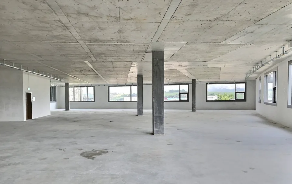 Superficie mista in affitto a Meyrin ZIMEYSA Da 75 a 1'000 m² Edificio moderno e luminoso – foto 7 di 10