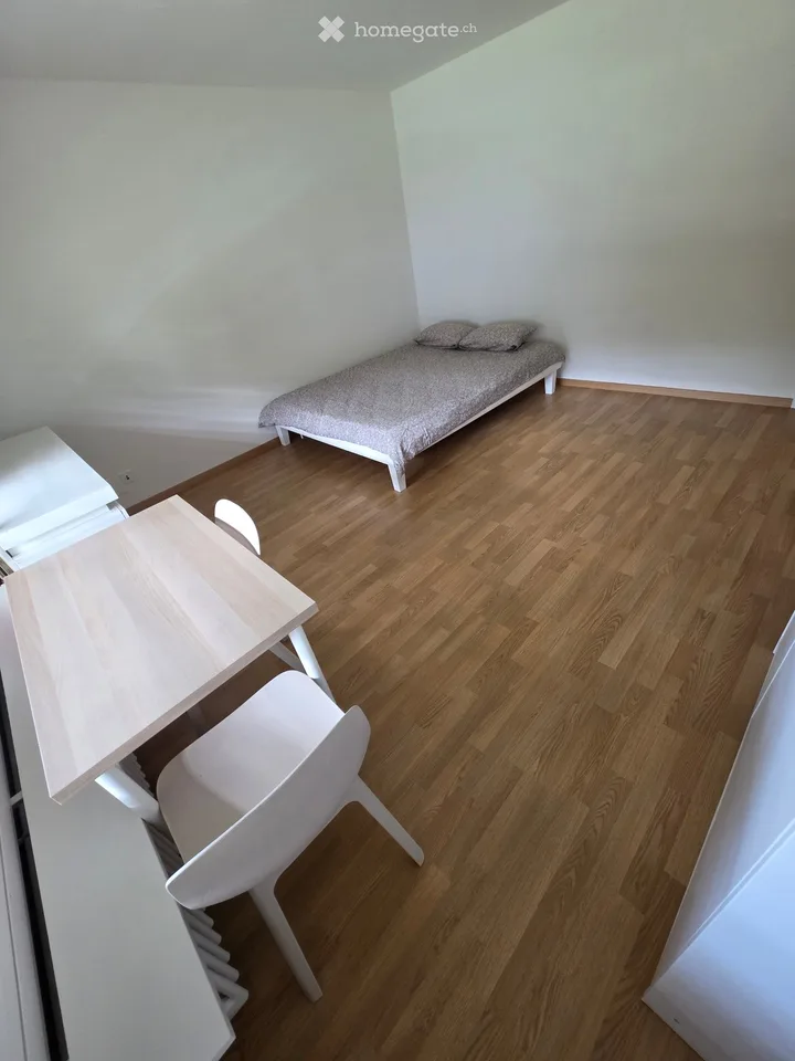 Zimmer Frei