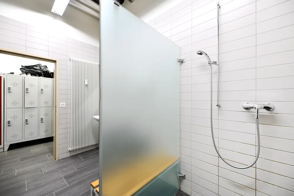 PLUG & PLAY OFFICES MIT VIEL TAGESLICHT – Foto 11 von 13
