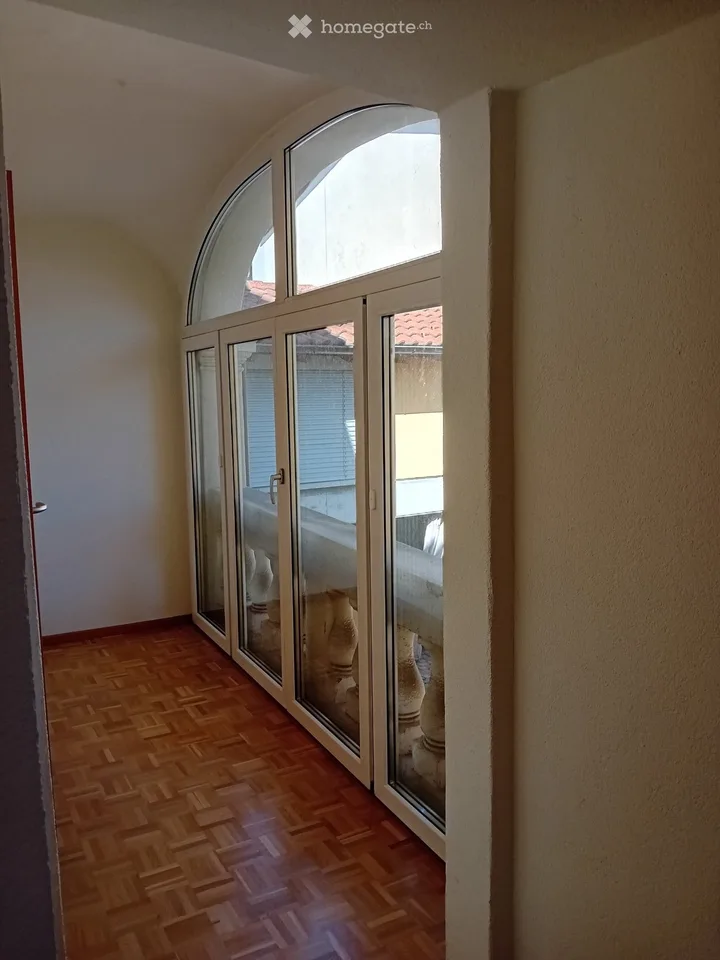Wohnung 120 m2 3,5 Zimmer in einem charakteristischen Haus im Dorfkern – Foto 3 von 5
