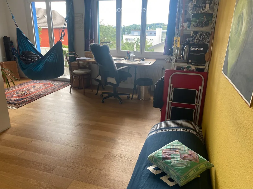 zwei WG Zimmer 7 Monate (Okt.26- Mai 27)