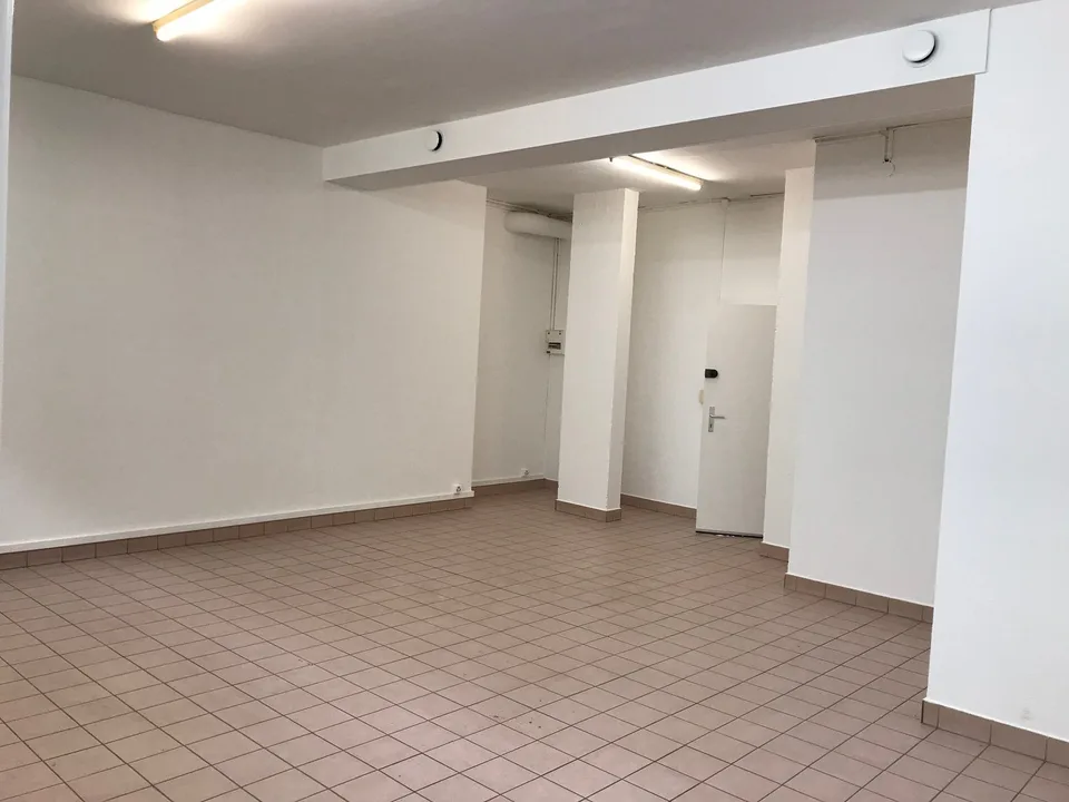 Lokal/Atelier im Jonction-Viertel