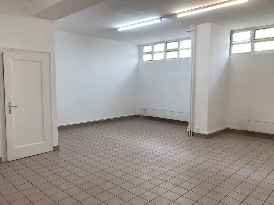 Lokal/Atelier im Jonction-Viertel