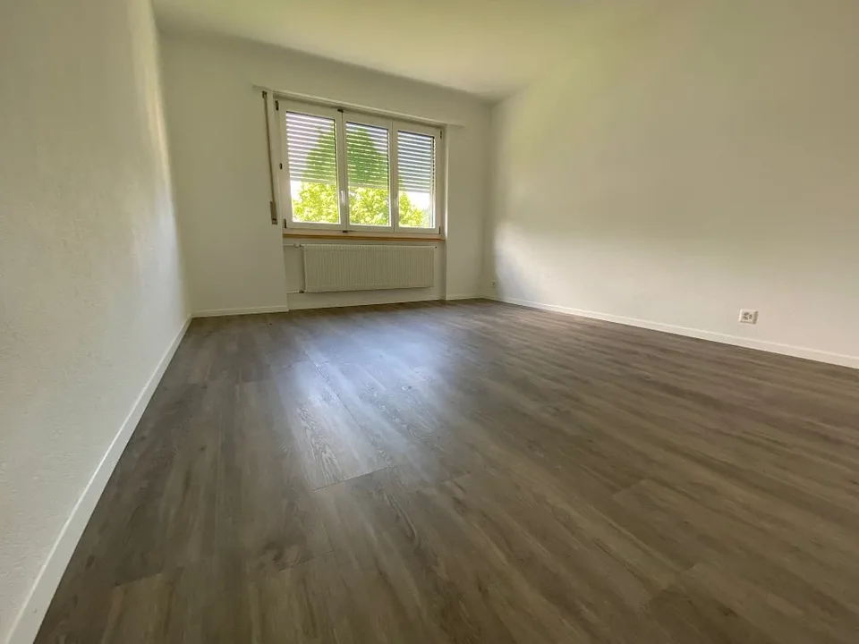 Appartamento con bella luminosità di 4,5 locali con balcone a Courrendlin – foto 15 di 22
