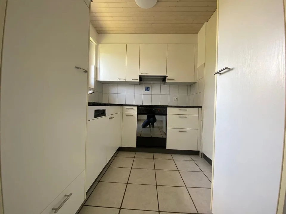 Appartamento con bella luminosità di 4,5 locali con balcone a Courrendlin – foto 17 di 22