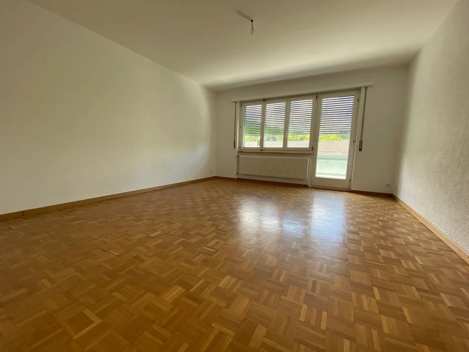 Appartamento con bella luminosità di 4,5 locali con balcone a Courrendlin – foto 13 di 22
