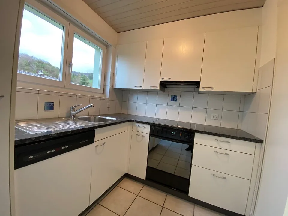 Appartamento con bella luminosità di 4,5 locali con balcone a Courrendlin – foto 18 di 22