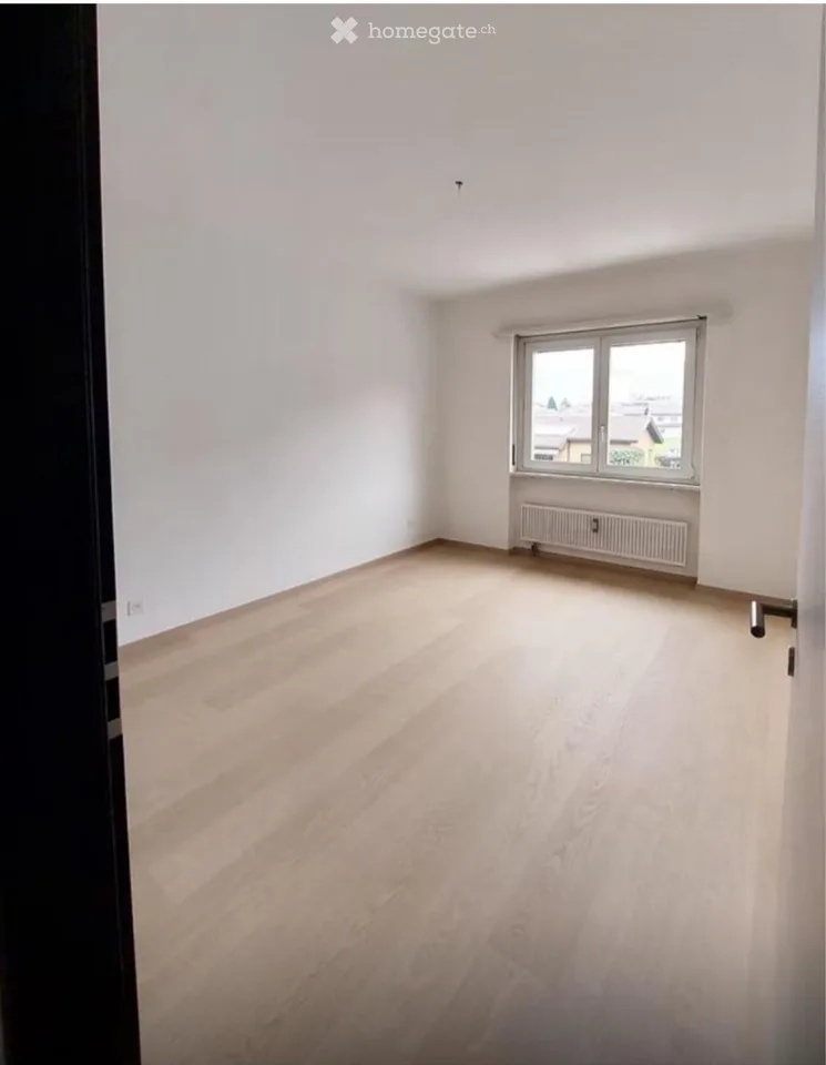 Wohnung 4,5 Zimmer in Giubiasco – Foto 2 von 5