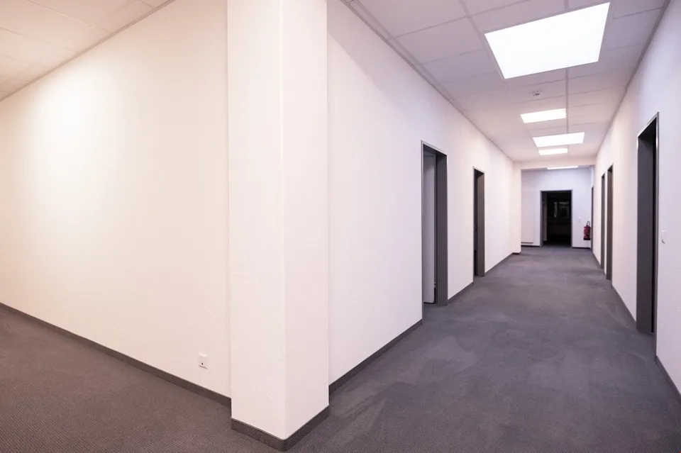 Unterteilbare Bürotrakte mitten im Gewerbegebiet Galgenried
