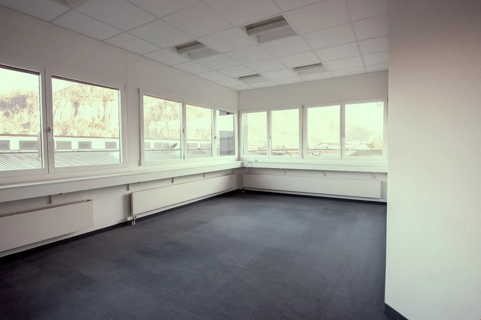 Unterteilbare Bürotrakte mitten im Gewerbegebiet Galgenried