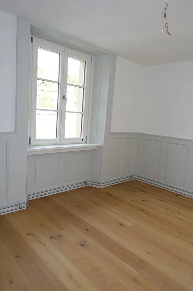Tramelan - 3,5-Zimmer-Wohnung komplett renoviert (1. Monat gratis)