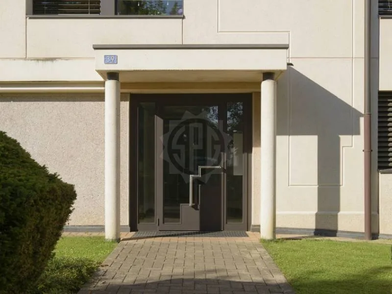 Parking - Carouge