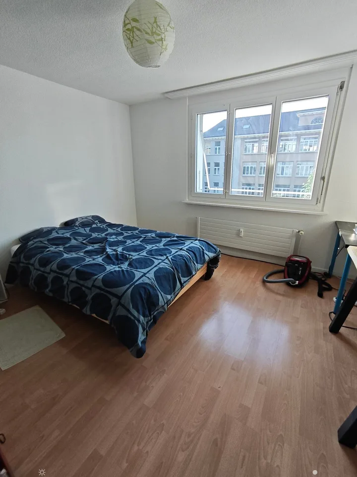 Moderne 3.5-Zimmer-Wohnung mit Balkon in Biel/Bienne