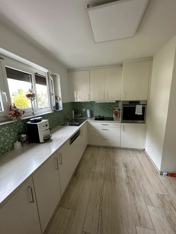 St-Imier, magnifico appartamento di 4.5 locali al 2° piano con terrazza