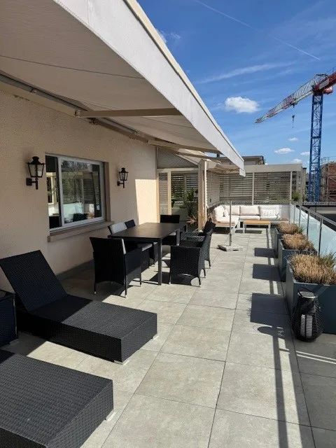 Zentral wohnen in Dulliken: Grosse Terrasse & Wintergarten – Foto 9 von 9