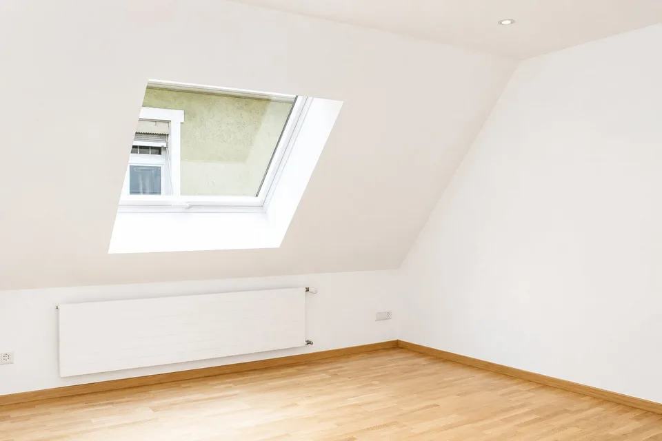 Charmante 4.5-Zimmer-Dachwohnung direkt am See – Foto 9 von 10